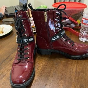 Guess boots size 8 Never worn
